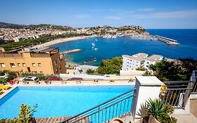 Hotel Montjoi by Brava Hoteles